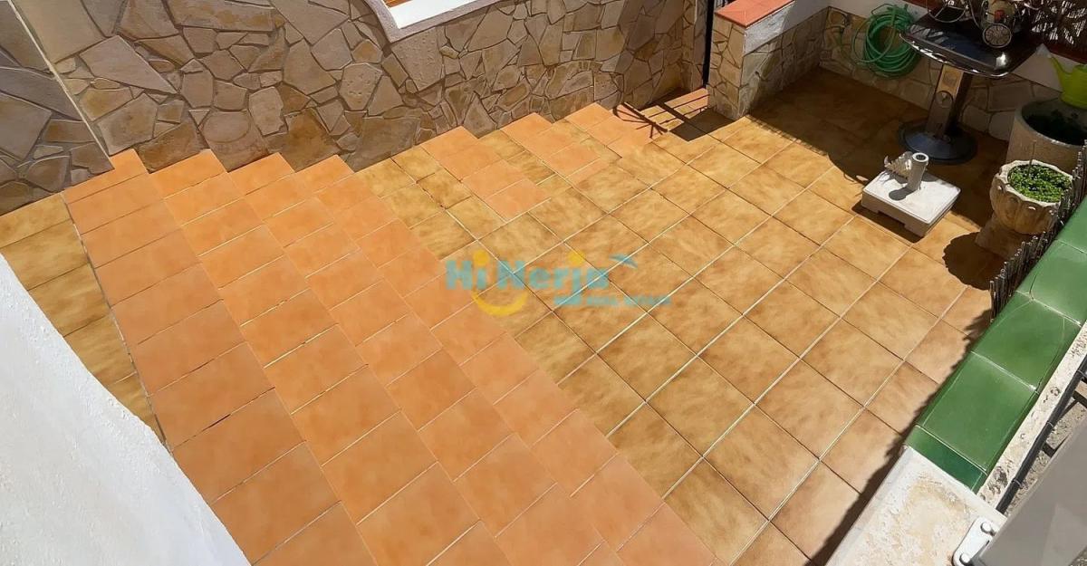 Venta de chalet independiente en Avda Pescia - Ctra de Frigiliana, Nerja
photo 2