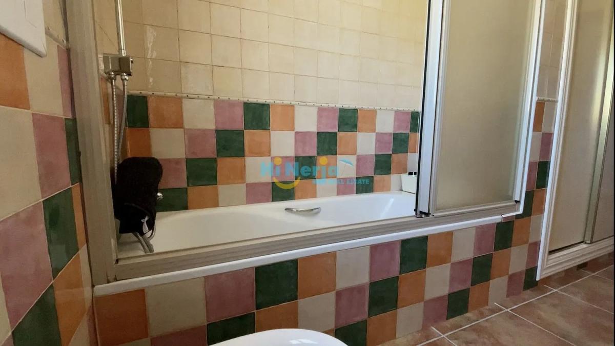 Venta de chalet independiente en Avda Pescia - Ctra de Frigiliana, Nerja
photo 4