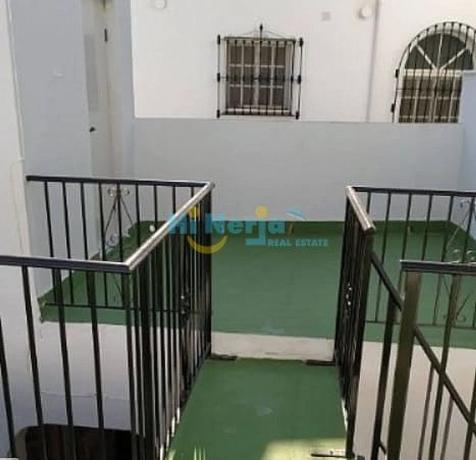 Chalet independiente en venta en , Algarrobo thumbnail 1