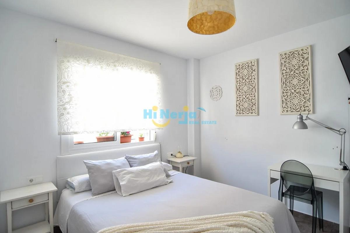Sprzedaż mieszkania w Avda Pescia - Ctra de Frigiliana, Nerja
photo 4