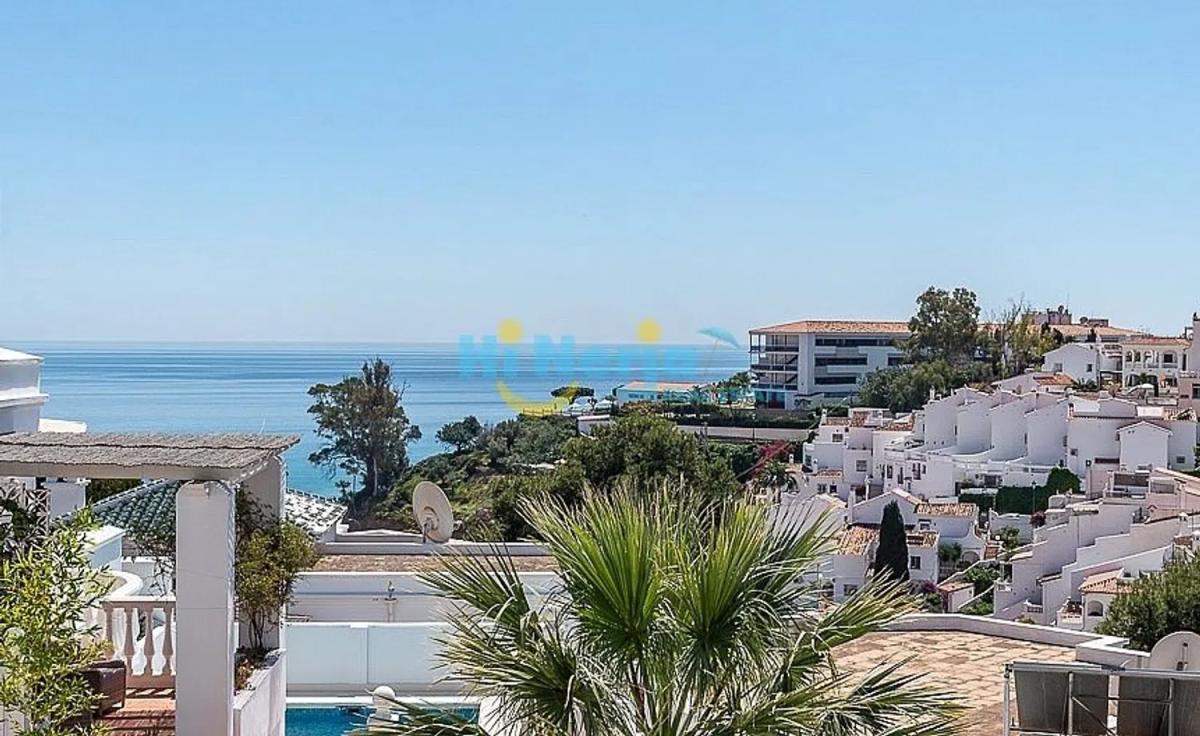 Venta de piso en Avda Pescia - Ctra de Frigiliana, Nerja
photo 2