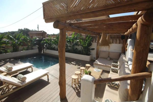 Detached villa for sale in Calle Cañada de los Cardos, Torremolinos photo 1