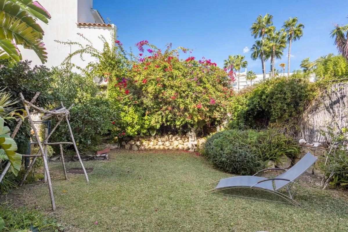 Venta de chalet independiente en Calle Nueva Atalaya, 43, Estepona
 photo 4