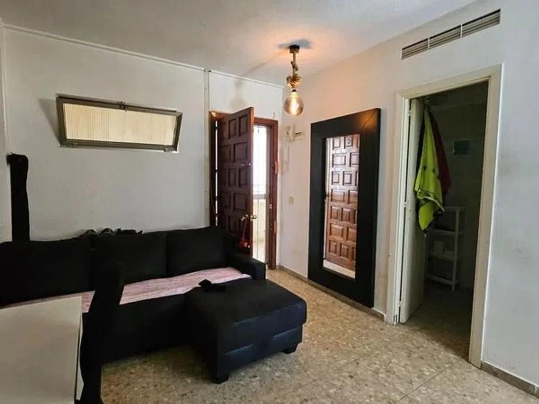 Sale of studio in Barrio Manantiales - Estación de Autobuses, Torremolinos photo 4