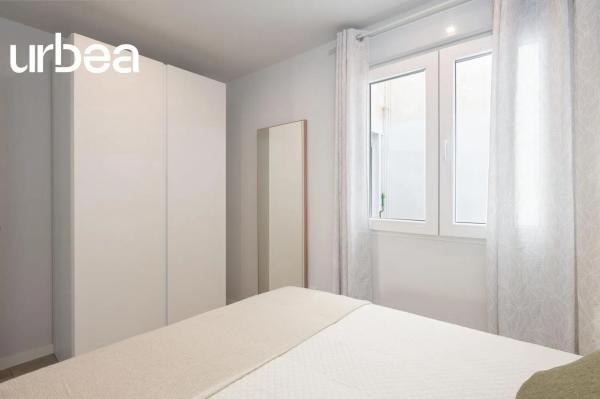 Apartment for sale in  Alameda de Capuchinos, Málaga photo 3