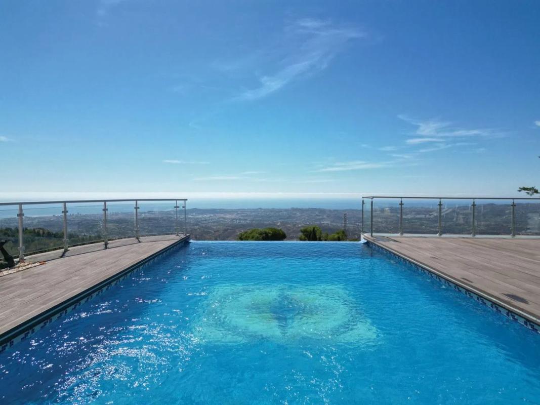 Venta de chalet independiente en Urbanización Alta Verde, Mijas
photo 2