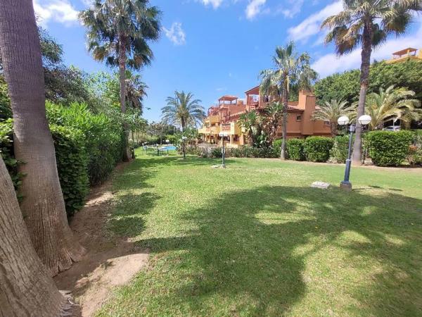 Mieszkanie na sprzedaż w  Urbanización Reserva los Granados, Marbella photo 2