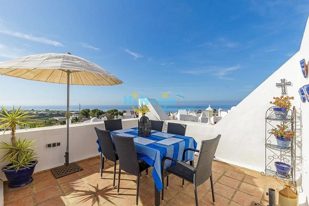 Продажа отдельного шале в Avda Pescia - Ctra de Frigiliana, Нерха photo 1