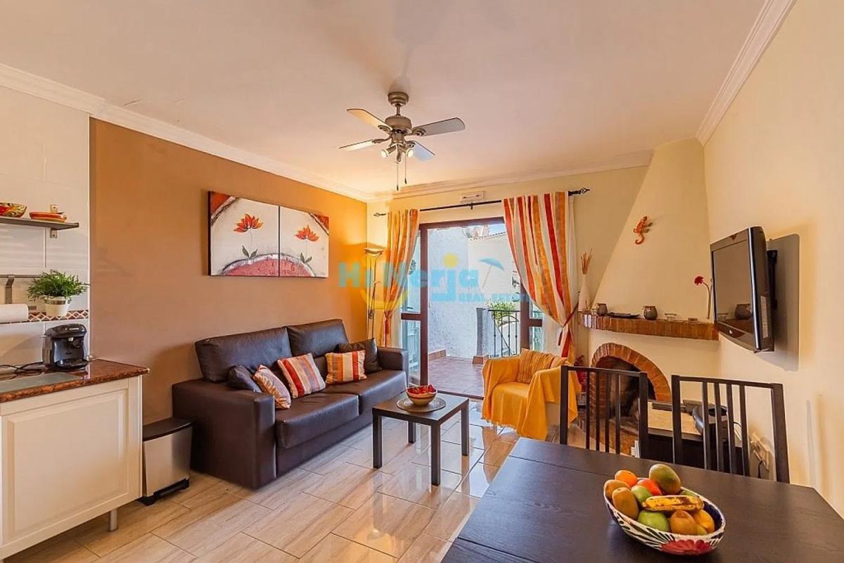 Sprzedaż mieszkania w Avda Pescia - Ctra de Frigiliana, Nerja
photo 4