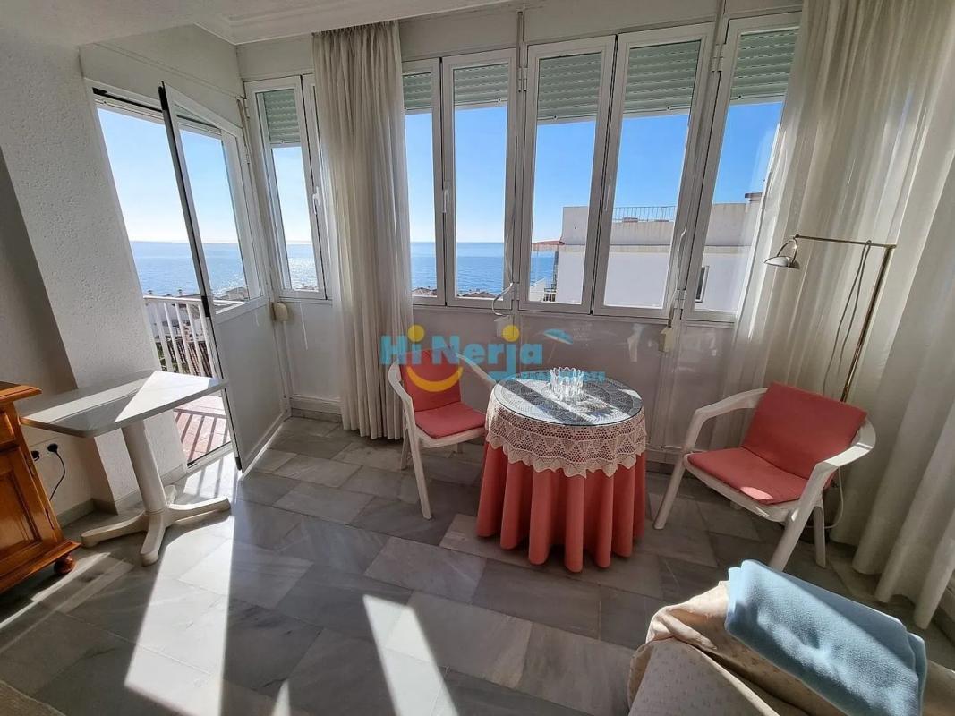 Venta de piso en Avda Pescia - Ctra de Frigiliana, Nerja
photo 1