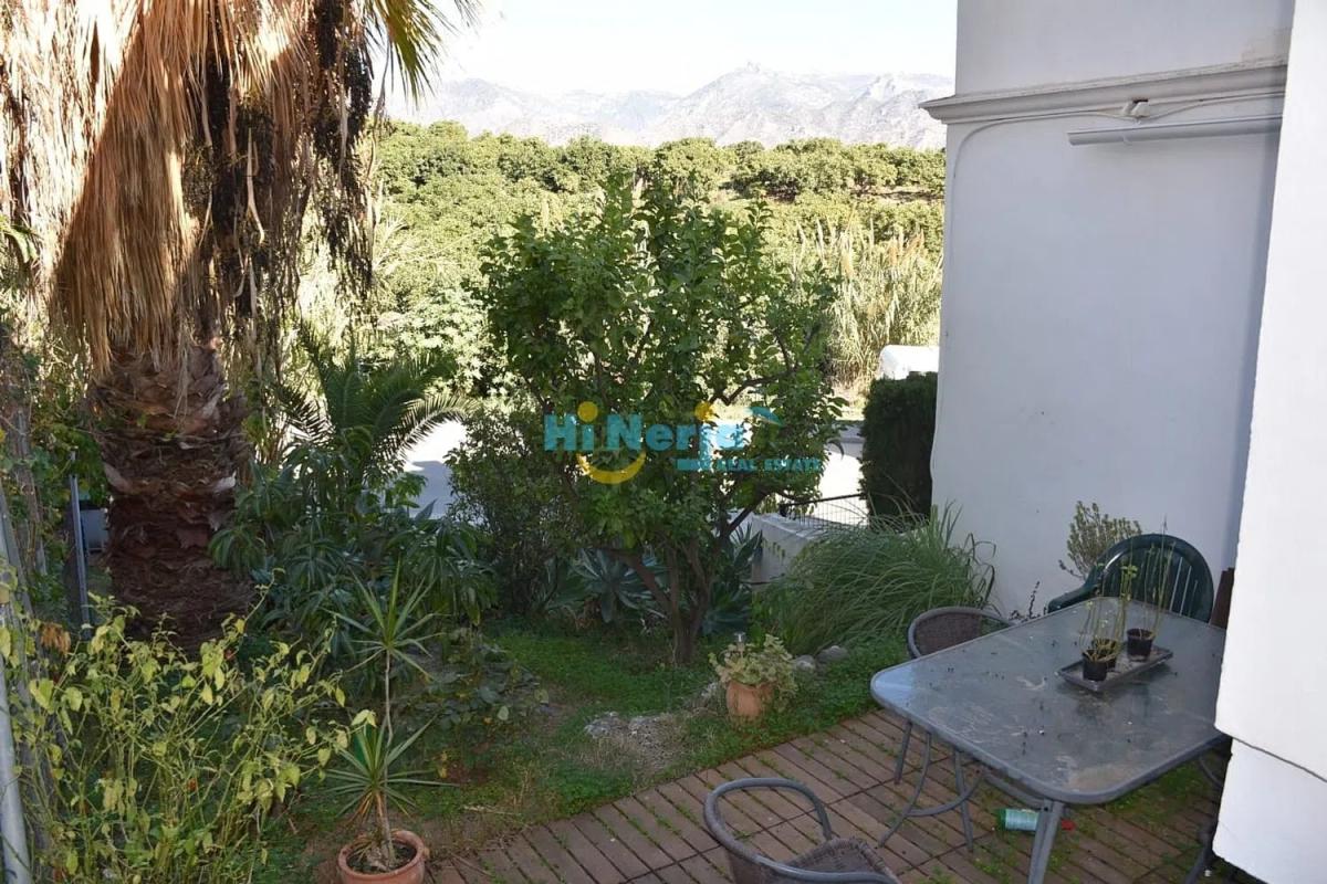 Продажа дуплекса на Avda Pescia - Ctra de Frigiliana, Нерха photo 3