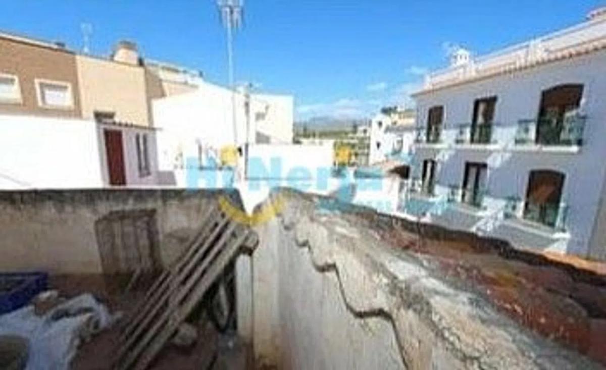 Sprzedaż niezależnego domku jednorodzinnego w Avda Pescia - Ctra de Frigiliana, Nerja photo 5