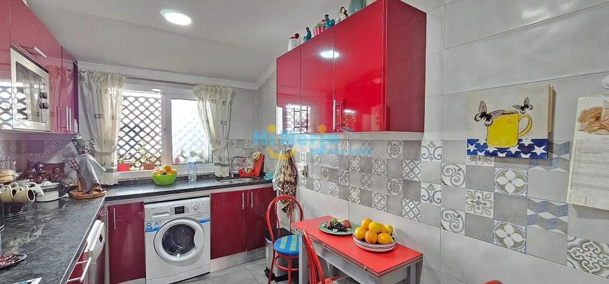 Sprzedaż niezależnego domku jednorodzinnego w  Avda Pescia - Ctra de Frigiliana, Nerja photo 4