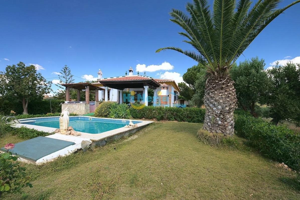 Chalet en Periana, Periana
photo 2