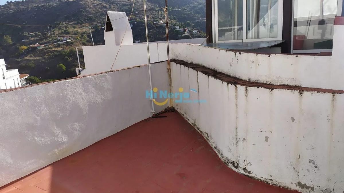Sprzedaż niezależnego domku jednorodzinnego w Torrox Pueblo, Torrox photo 1