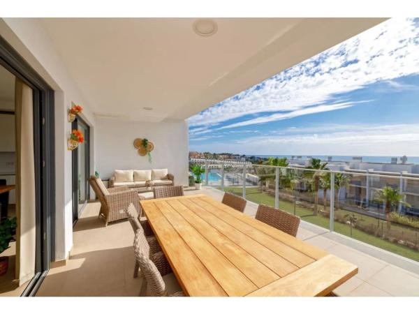 Piso en venta en Calle Mar, 22 -34, Manilva photo 1