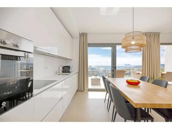 Piso en venta en Calle Mar, 22 -34, Manilva thumbnail 2
