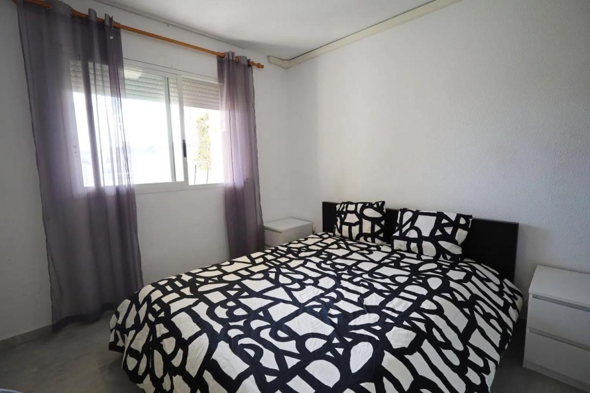 Продажа квартиры на Avenida Carlota Alessandri, Торремолинос
photo 5