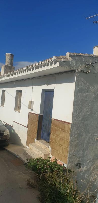 Chalet adosado en calle Paredillas s/n, Alora
photo 2