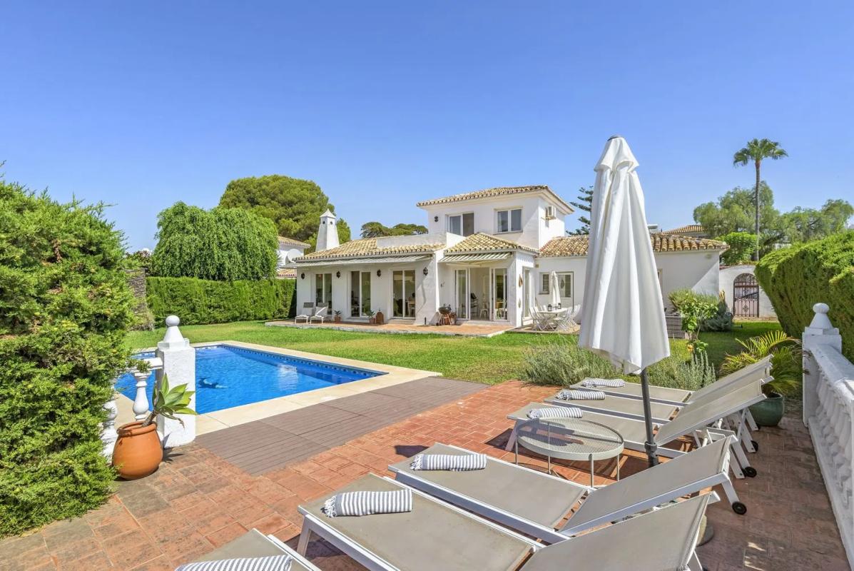Venta de chalet independiente en Barrio Sitio de Calahonda, Mijas
photo 1