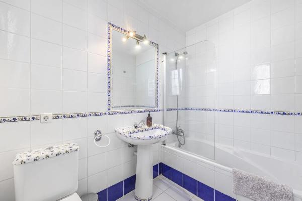 Chalet independiente en venta en  Barrio Sitio de Calahonda, Mijas photo 4