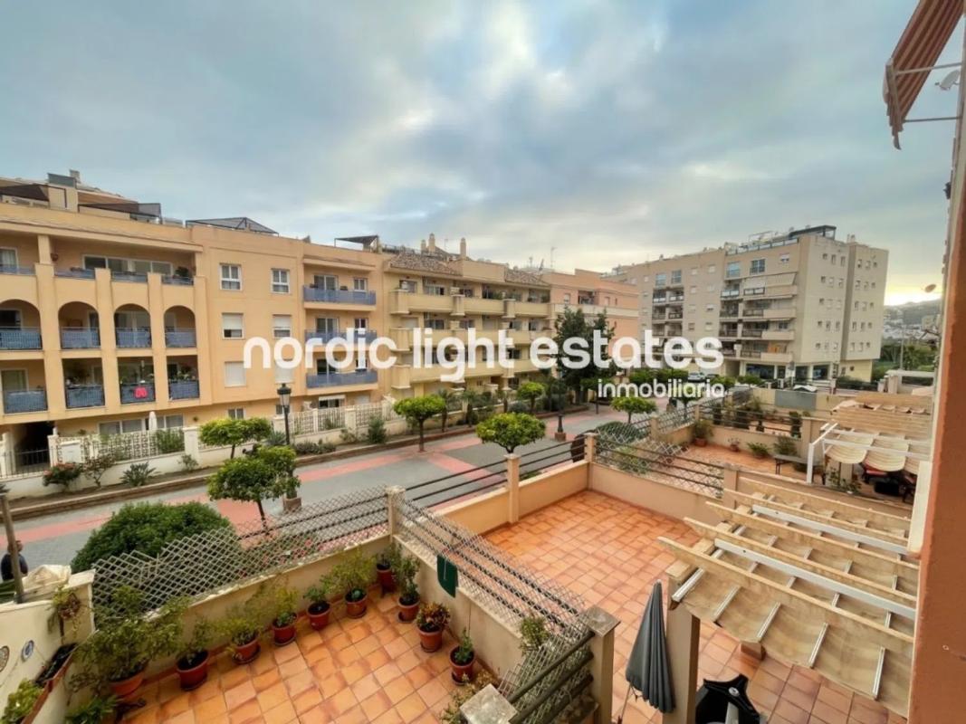 Venta de piso en Avda Pescia - Ctra de Frigiliana, Nerja
photo 2