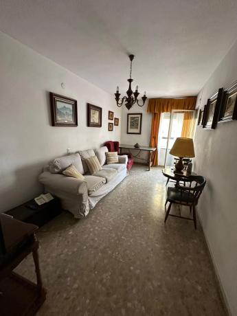 Apartment for sale in  Calle Armengual de la Mota, Málaga photo 4