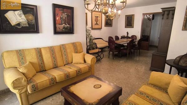 Apartment for sale in  Calle Armengual de la Mota s/n, Málaga photo 2