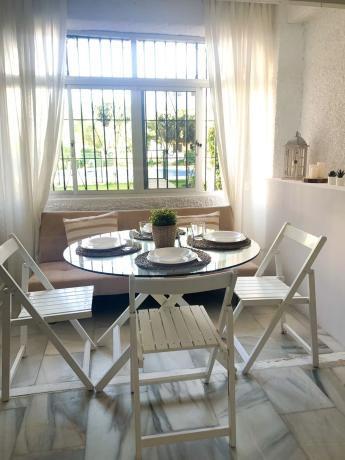 Piso en venta en Avenida de Rota, 96, Mijas thumbnail 2