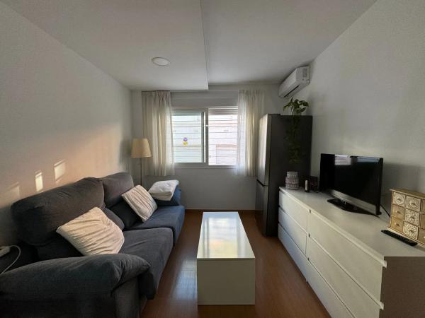 Apartment for sale in  Calle General Ibáñez, Málaga photo 1