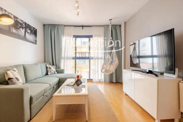 Продажа квартиры в Calle Fernando el Católico, Малага photo 1