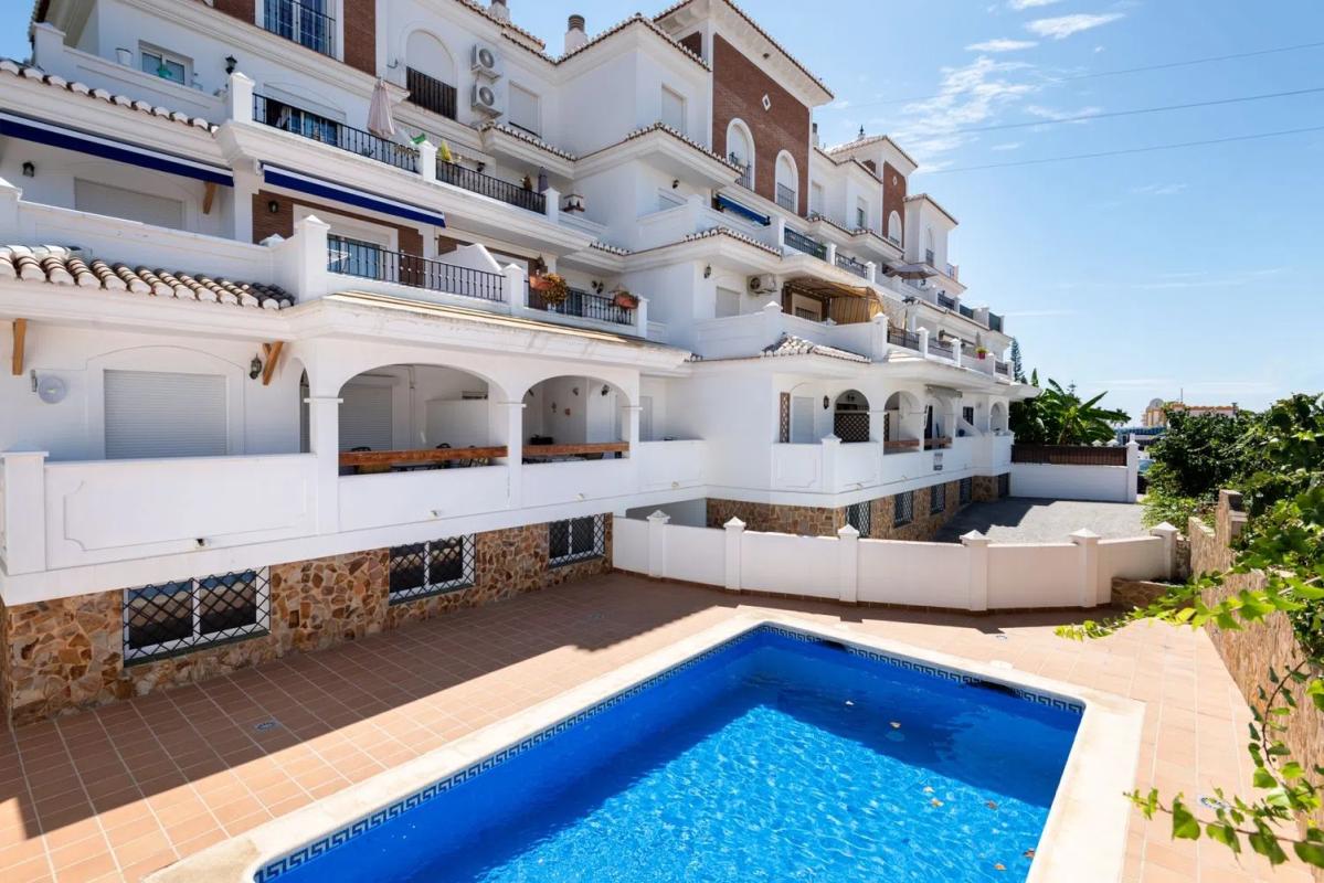 Sprzedaż mieszkania w Urbanización Paco Romo, 15 A, Nerja
photo 1