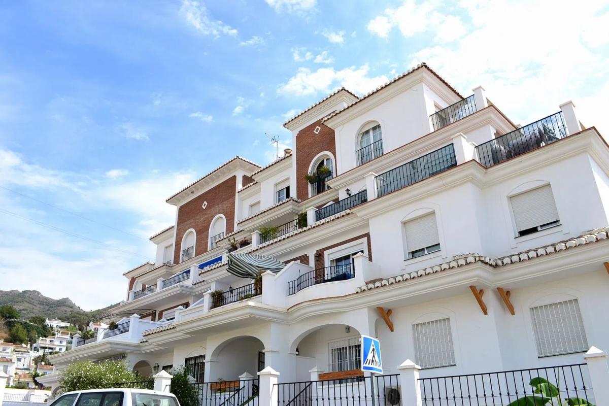 Sprzedaż mieszkania w Urbanización Paco Romo, 15 A, Nerja
photo 2