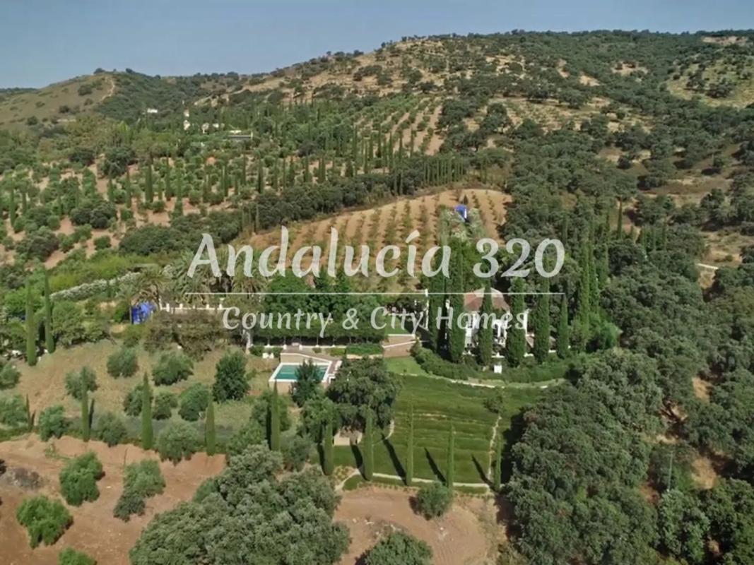 Venta de chalet independiente en Casco Histórico, Ronda
photo 1