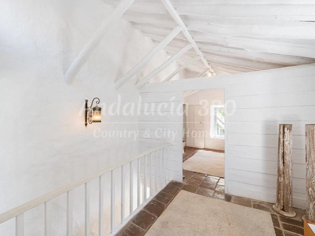 Продажа отдельного шале в , Коин photo 3