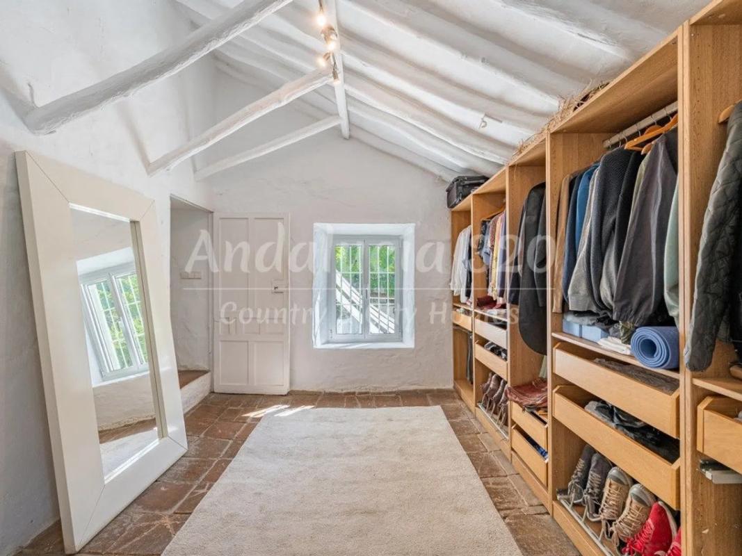 Продажа отдельного шале в , Коин photo 5