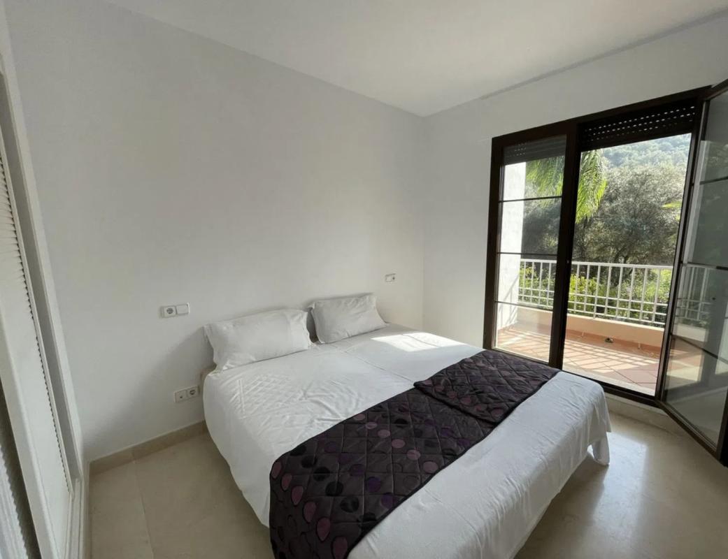 Venta de piso en Los arqueros, Benahavís
 photo 5