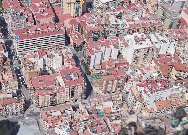 Wolnostojąca willa na sprzedaż w  Calle Gordón, Málaga photo