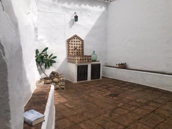 Wolnostojąca willa na sprzedaż w , Cuevas de San Marcos photo 1
