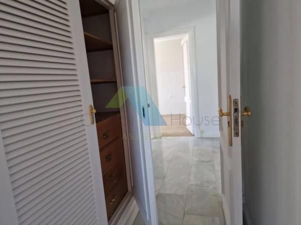 Piso en venta en  Barrio Pedregalejo - Morlaco, Málaga photo 4