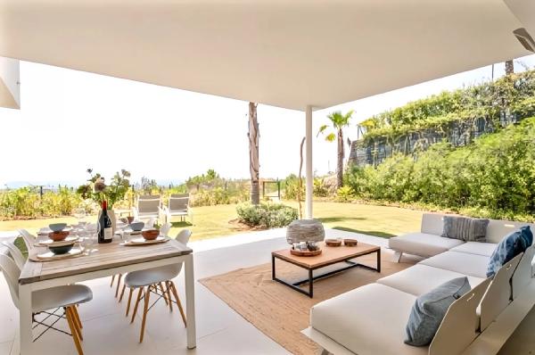Duplex en venta en Montemayor-Marbella Club, Benahavís photo 1