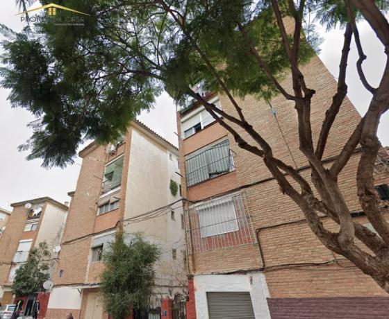 Apartment for sale in  Plaza Verdiales, 7, Málaga photo 2