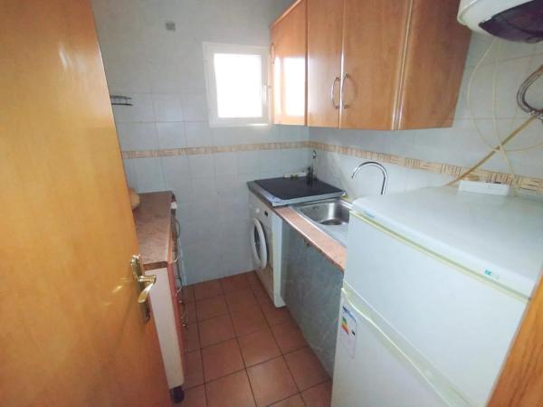 Piso en venta en  Barrio Los Castillejos - La Trinidad, Málaga photo 3