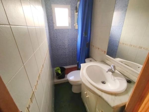 Piso en venta en  Barrio Los Castillejos - La Trinidad, Málaga photo 4