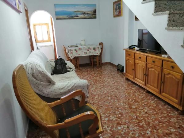Chalet independiente en venta en Barrio Fuente Alegre - El Chaparral - Los Morales, Málaga thumbnail 1
