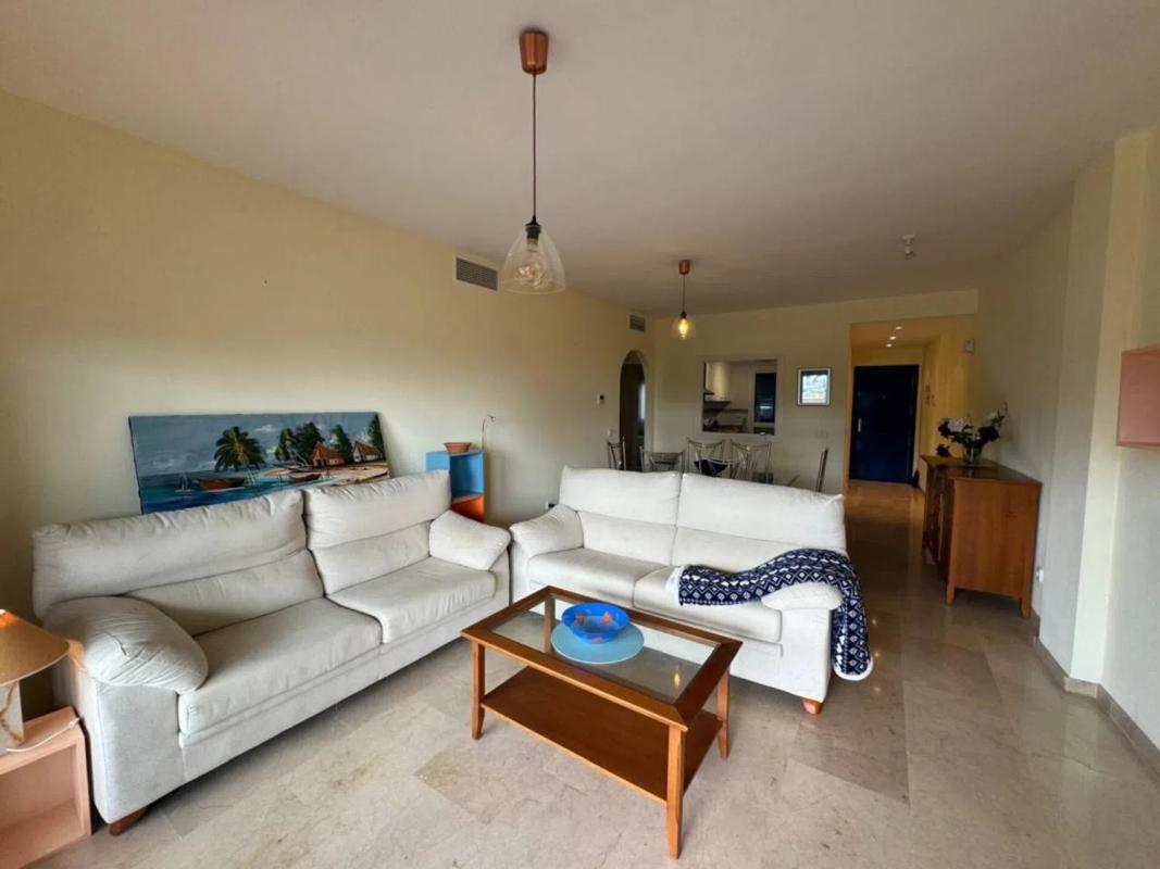 Venta de piso en Urbanización los Castillos, Manilva
photo 3