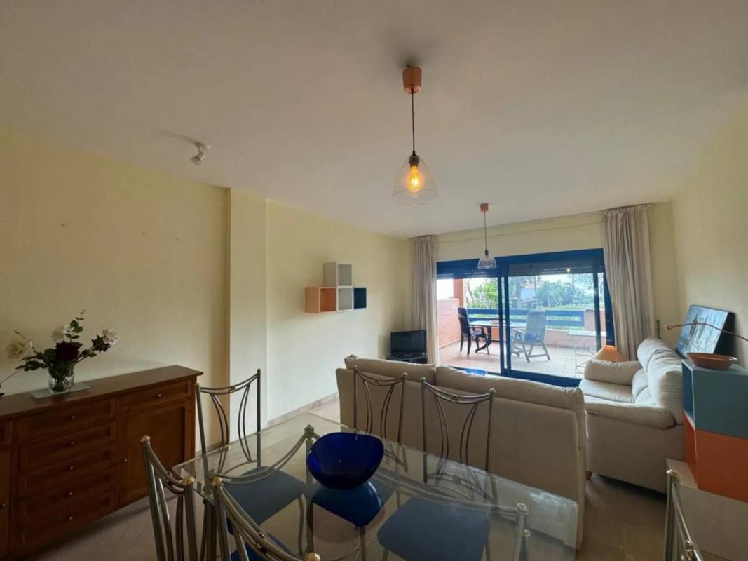 Venta de piso en Urbanización los Castillos, Manilva
photo 5