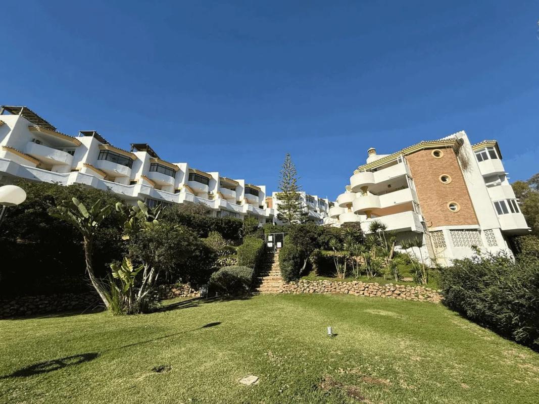 Sale of apartment in Calle Monte Paraíso, Mijas
 photo 2