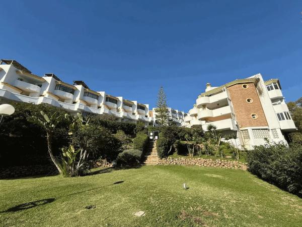 Piso en venta en Calle Monte Paraíso, Mijas thumbnail 1