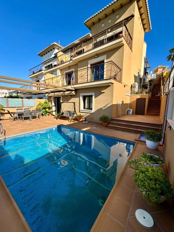 Venta de chalet independiente en Calle Moriles, 1016, Torre del Mar
photo 2